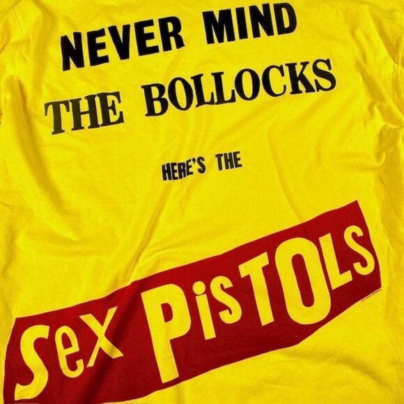 NWOT Sex Pistols Never Mind The Bullocks Here's The Sex Pistols Tee Shirt Yellow - Picture 2 of 3